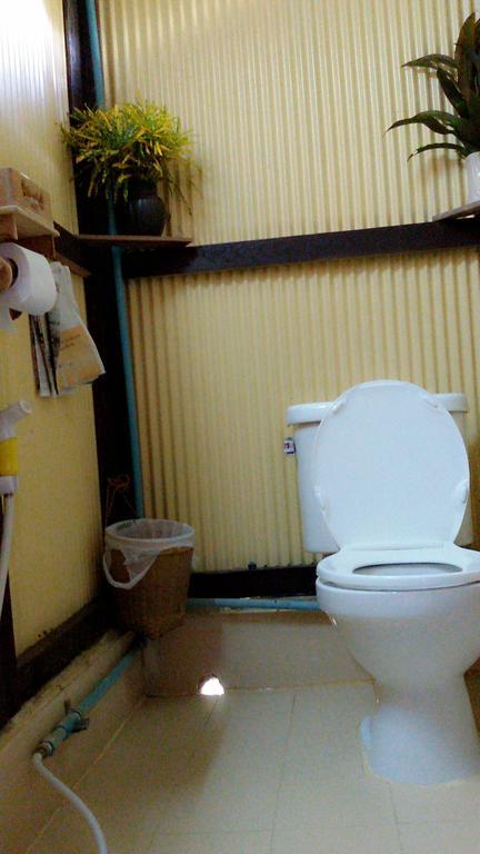 Baan Mai Guesthouse Μάε Χονγκ Σον Δωμάτιο φωτογραφία