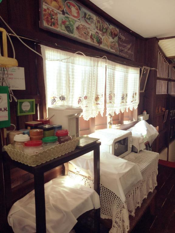 Baan Mai Guesthouse Μάε Χονγκ Σον Εξωτερικό φωτογραφία