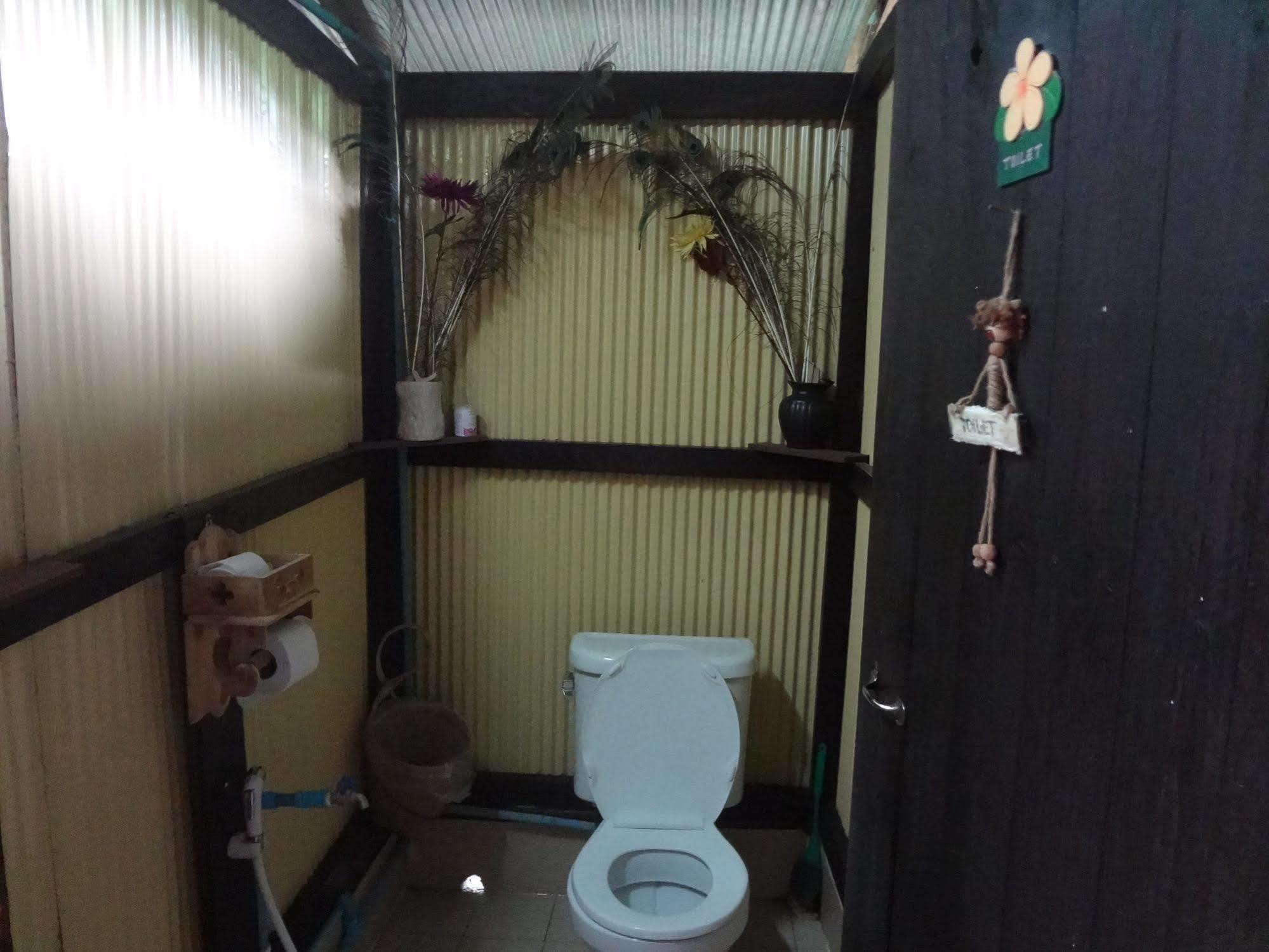 Baan Mai Guesthouse Μάε Χονγκ Σον Εξωτερικό φωτογραφία