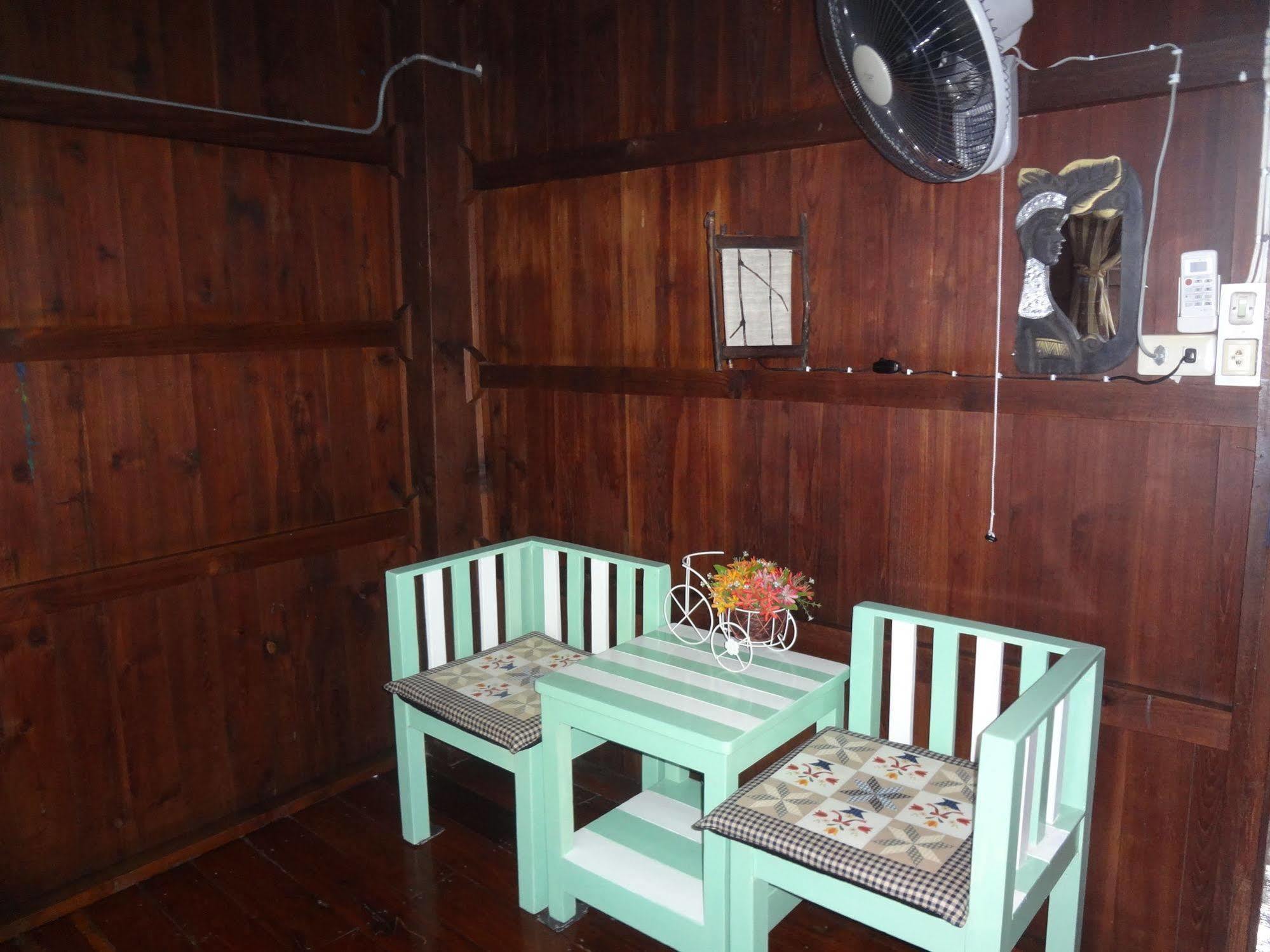Baan Mai Guesthouse Μάε Χονγκ Σον Εξωτερικό φωτογραφία