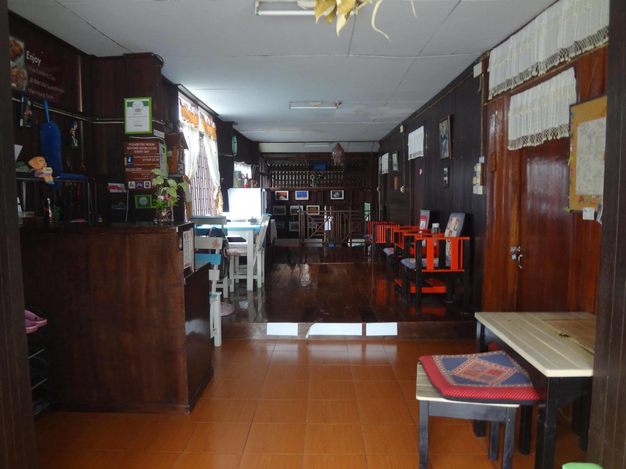Baan Mai Guesthouse Μάε Χονγκ Σον Εξωτερικό φωτογραφία